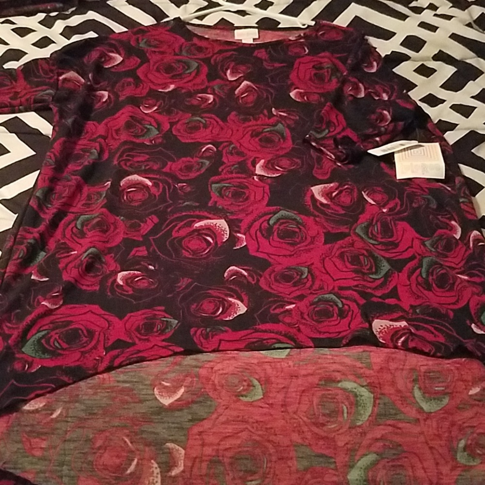 Irma with roses Slinky material